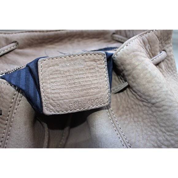Coach Vintage - Sonoma Small Backpack Nubuc 4938 in Sand, Italy 1990s - Picture 3 of 15